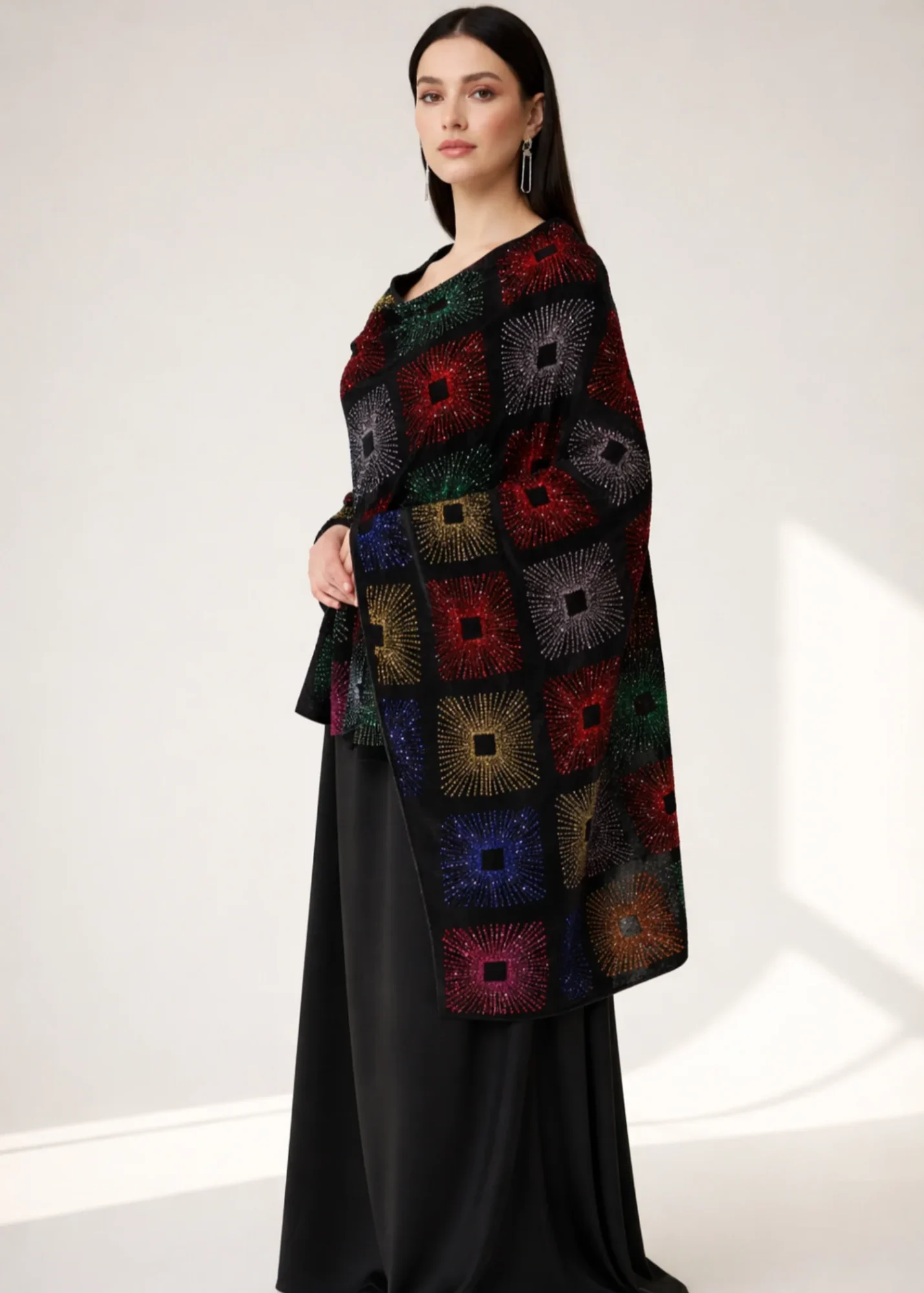 TakMak Shawl - Black